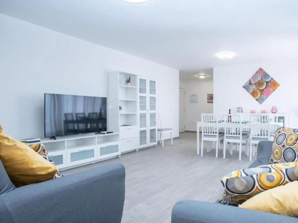 Live Santa Cruz Venezuela Apartment Spain